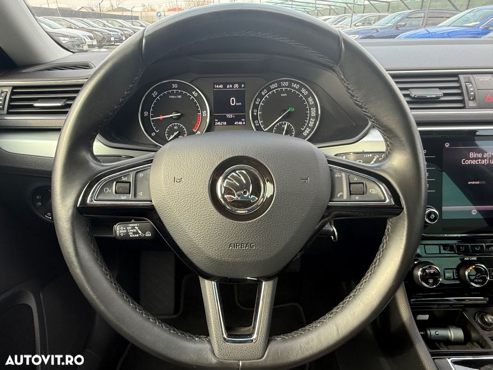 Skoda Superb 2.0 TDI DSG Active - 23