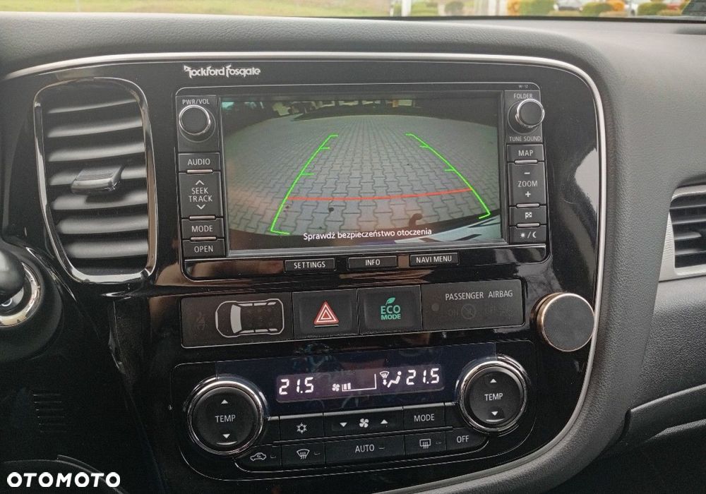 Mitsubishi Outlander - 33