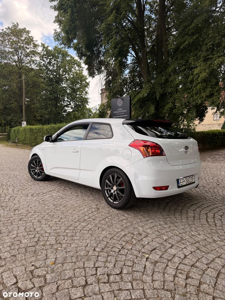 Kia ProCeed 1.4 S - 9