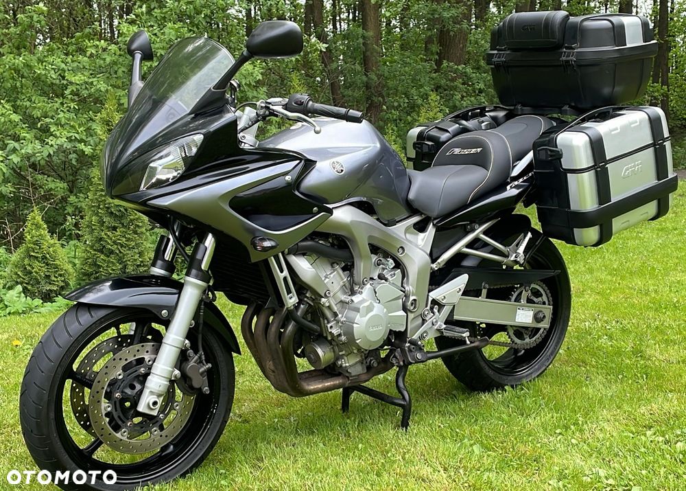 Yamaha FZ6 - 1