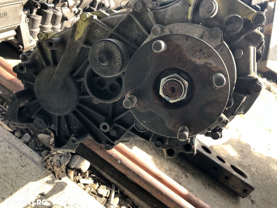 Cutie transfer reductor grup toyota Land Cruiser j120 automata 4 trepte  diferențial centrala 2002-2006 - 6