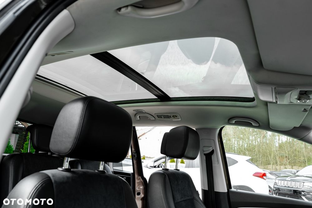 Volkswagen Sharan 2.0 TDI Highline DSG - 27