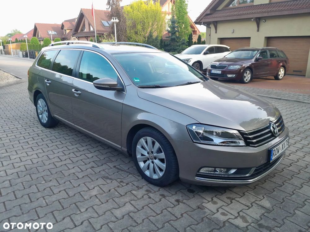 Volkswagen Passat 1.8 TSI Comfortline - 2