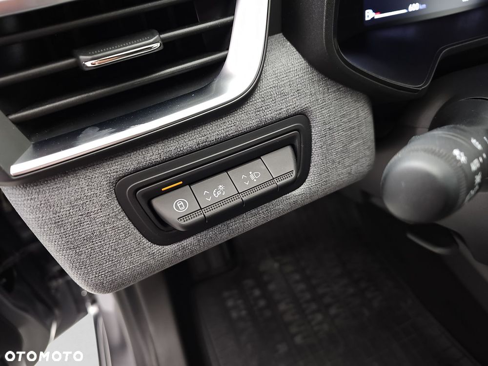 Renault Clio 1.0 TCe Evolution - 12