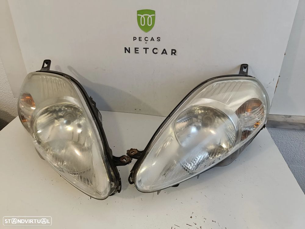 Farol óptica Fiat grande Punto 2008 - 1