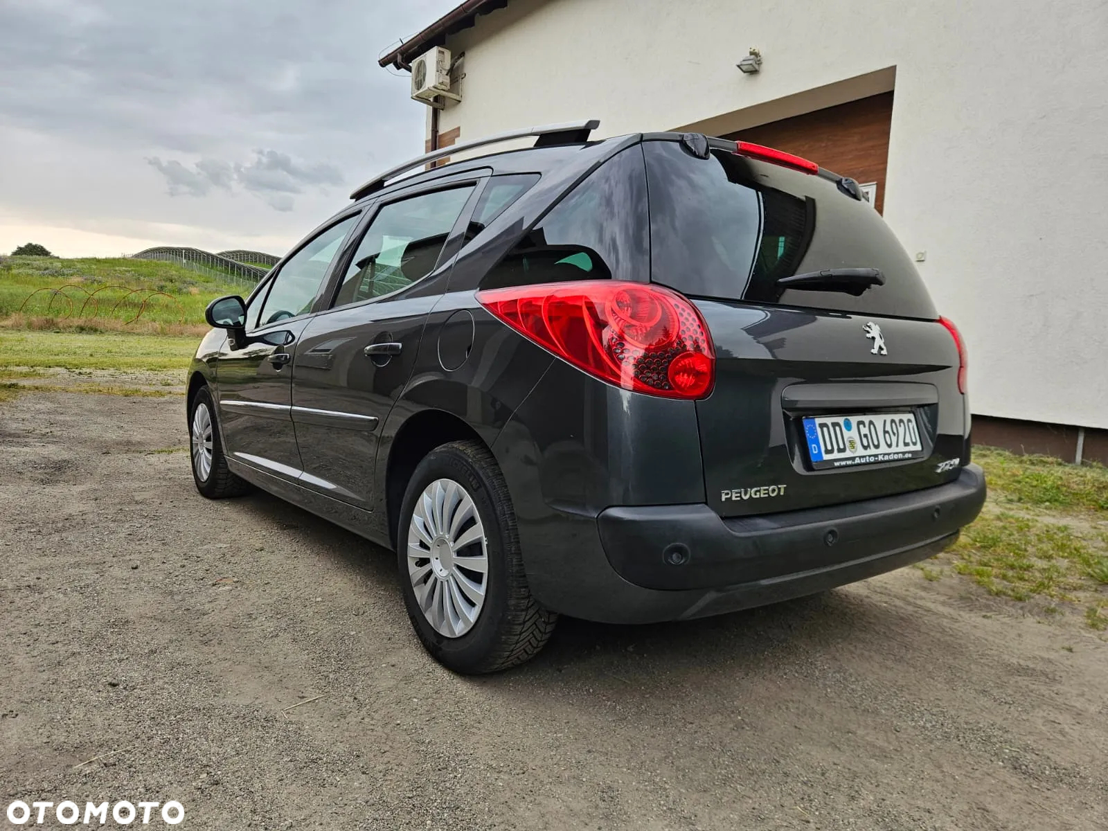 Peugeot 207 120 Premium - 28