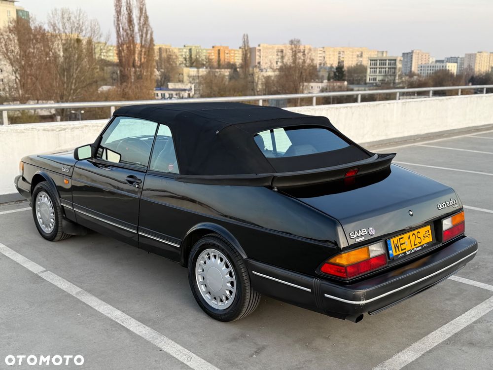 Saab 900 - 6