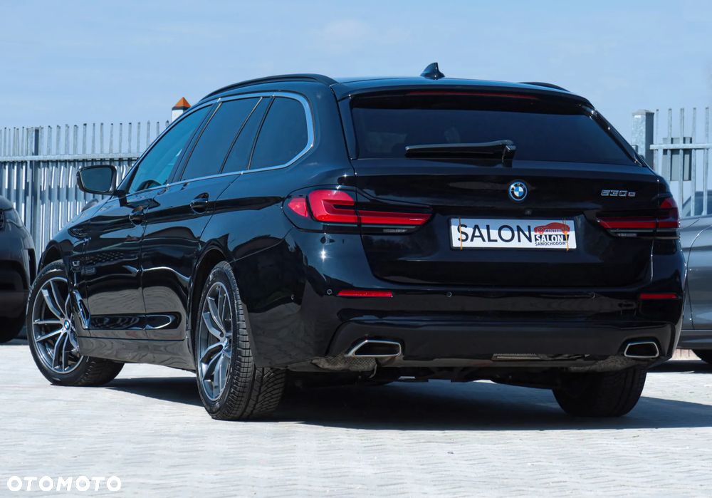 BMW Seria 5 530e sport - 8