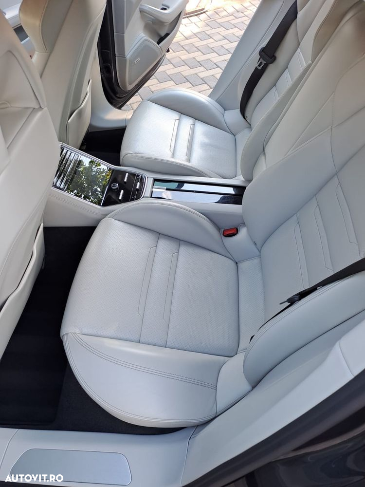 Porsche Panamera 4S E-Hybrid - 4