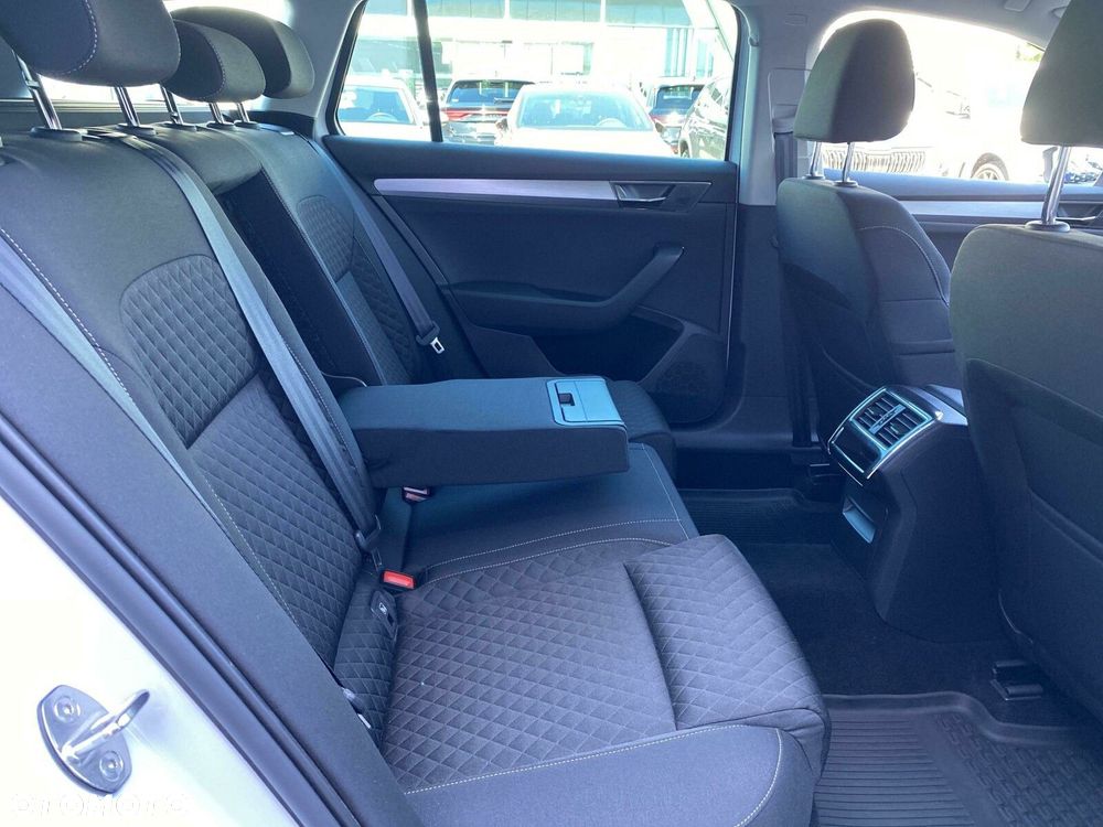 Skoda Superb 1.5 TSI Ambition DSG - 18