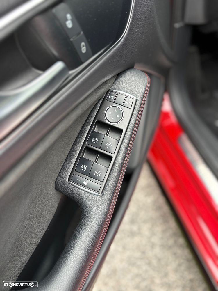 Mercedes-Benz A 180 CDI AMG Line - 11