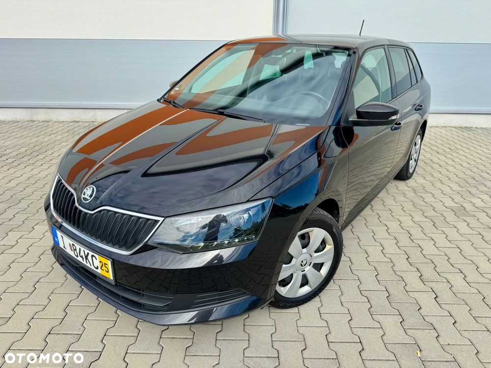 Skoda Fabia - 10