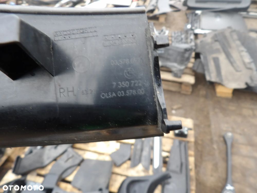BMW - F48,X1 - OSŁONA , RYNIENKA ODPROWADZAJĄCA WODĘ - TYLNA LAMPA - PRAWA/LEWA - CENA ZA 1 SZT - 7350722  7350721 - 2