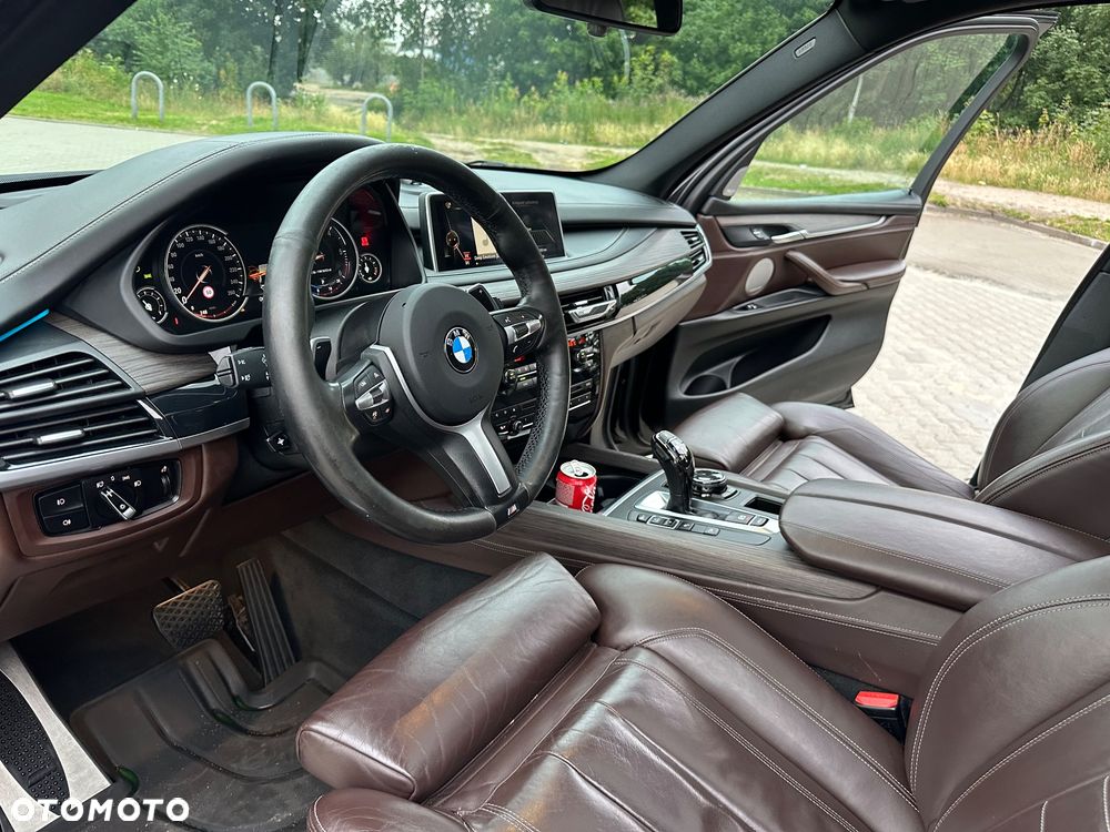 BMW X5 M M50d - 12