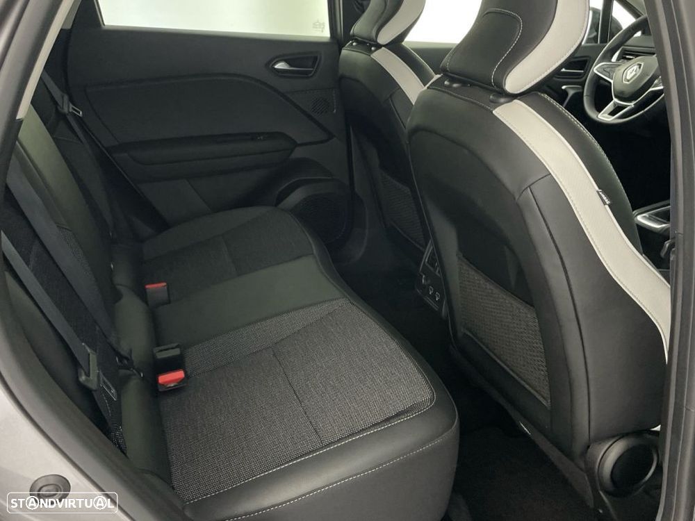 Renault Captur 1.0 TCe Techno - 23