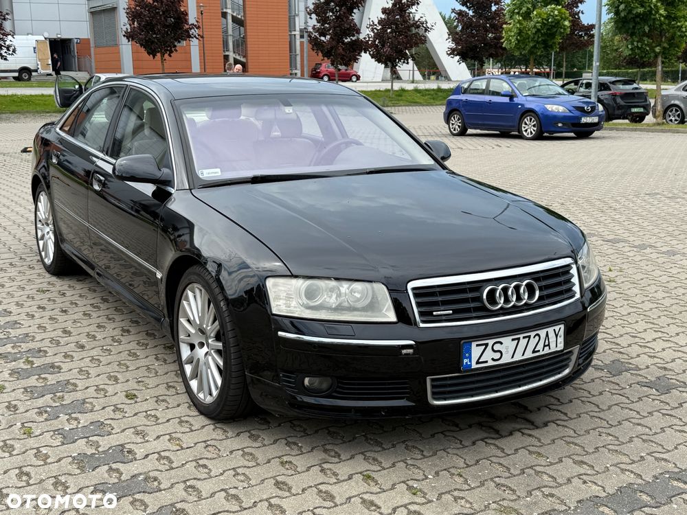 Audi A8 4.2 Quattro - 2