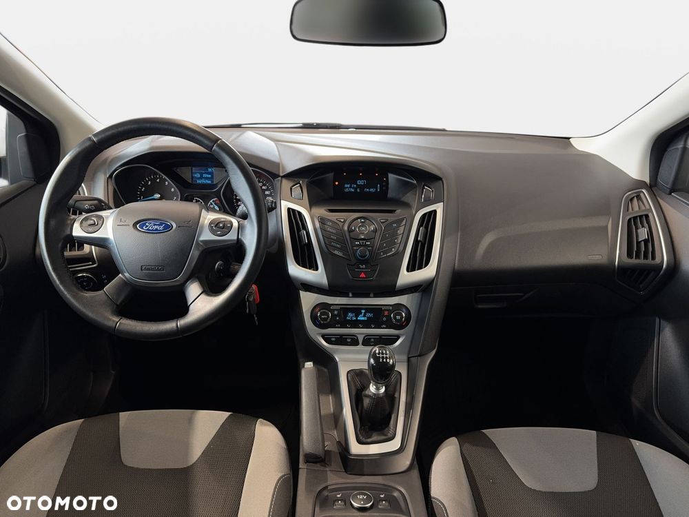 Ford Focus - 14