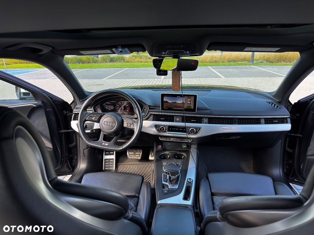 Audi S4 Limousine - 11