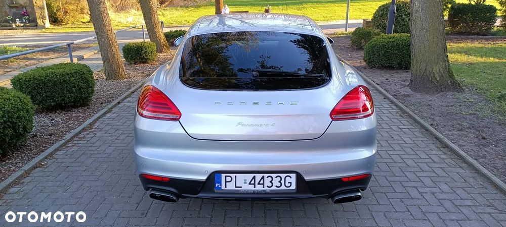 Porsche Panamera 4 Edition - 5