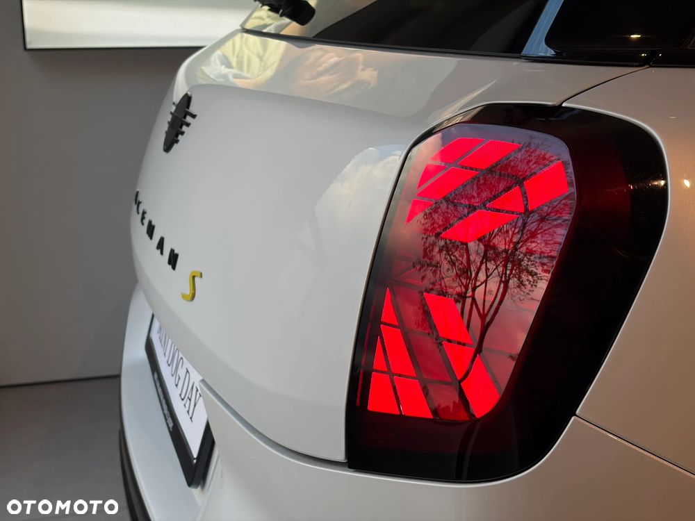 MINI Aceman SE John Cooper Works Trim - 7