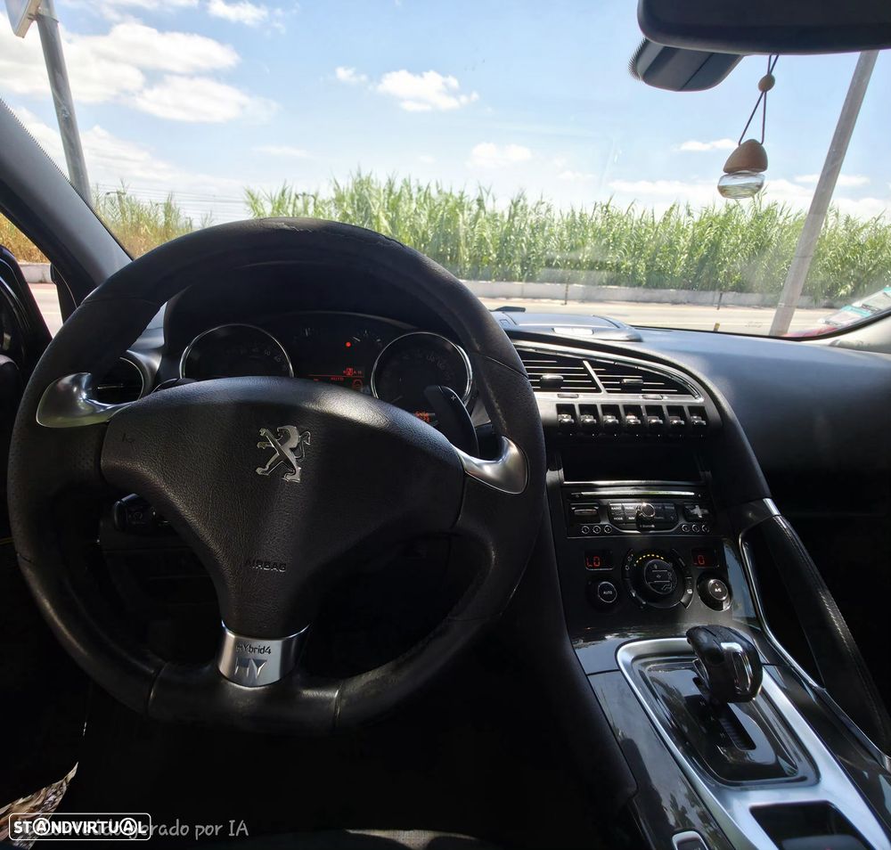 Peugeot 3008 2.0 HDi Hybrid4 - 7