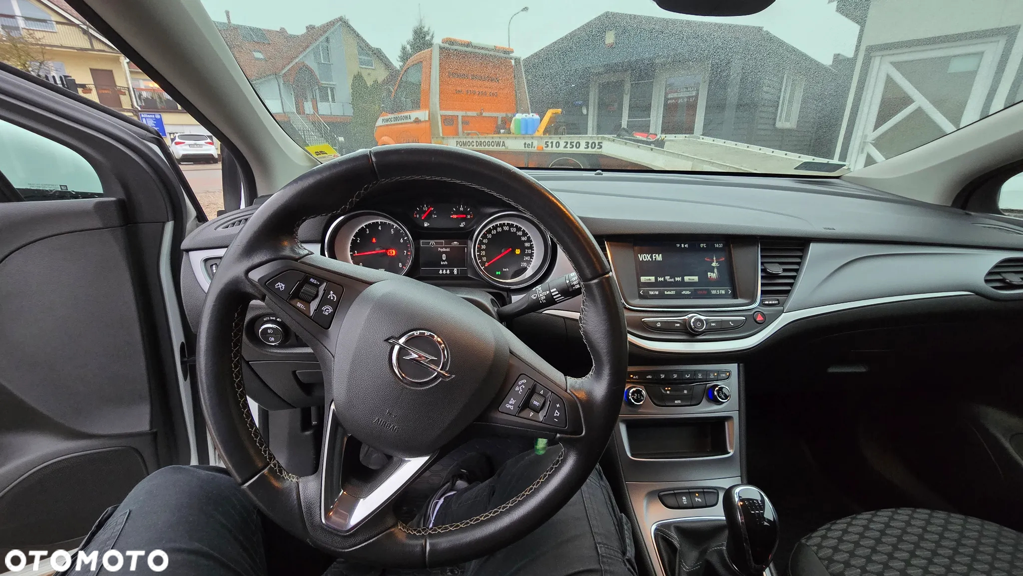 Opel Astra V 1.4 T Dynamic - 11