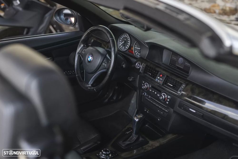 BMW 320 — fotografia 17