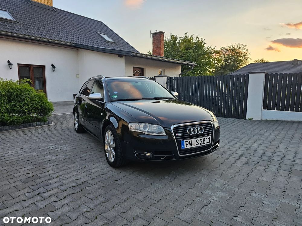 Audi A4 - 1