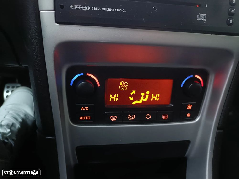 Peugeot 307 SW 1.6 HDi FAP Sport - 10