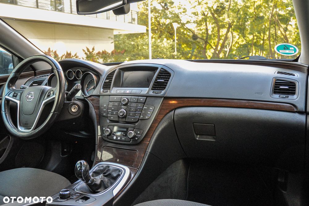 Opel Insignia - 10