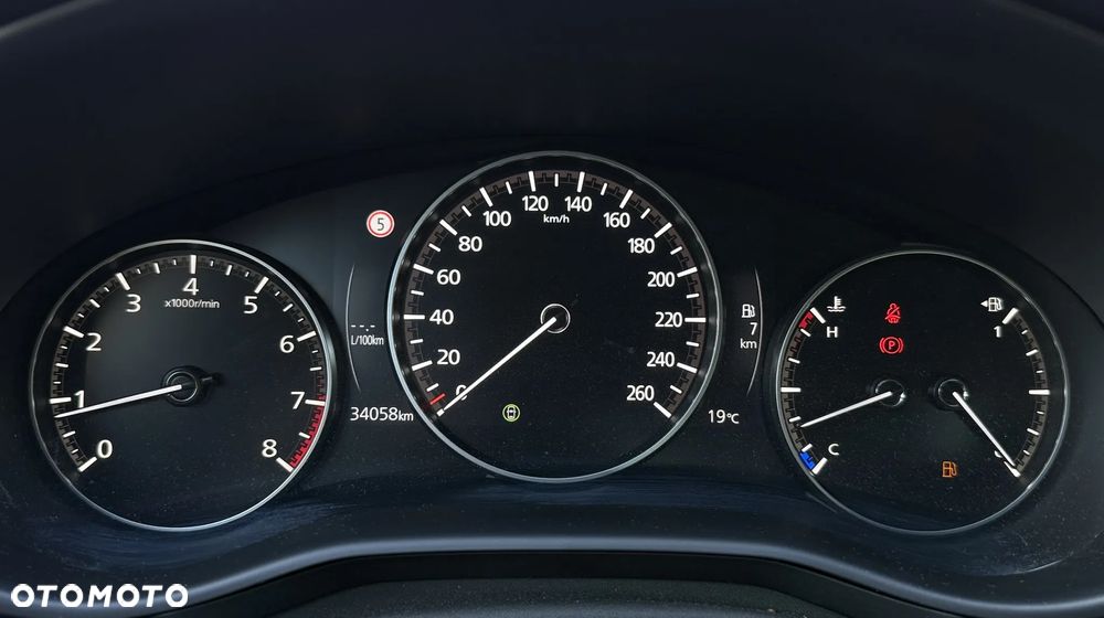 Mazda 3 2.0 mHEV Takumi - 11
