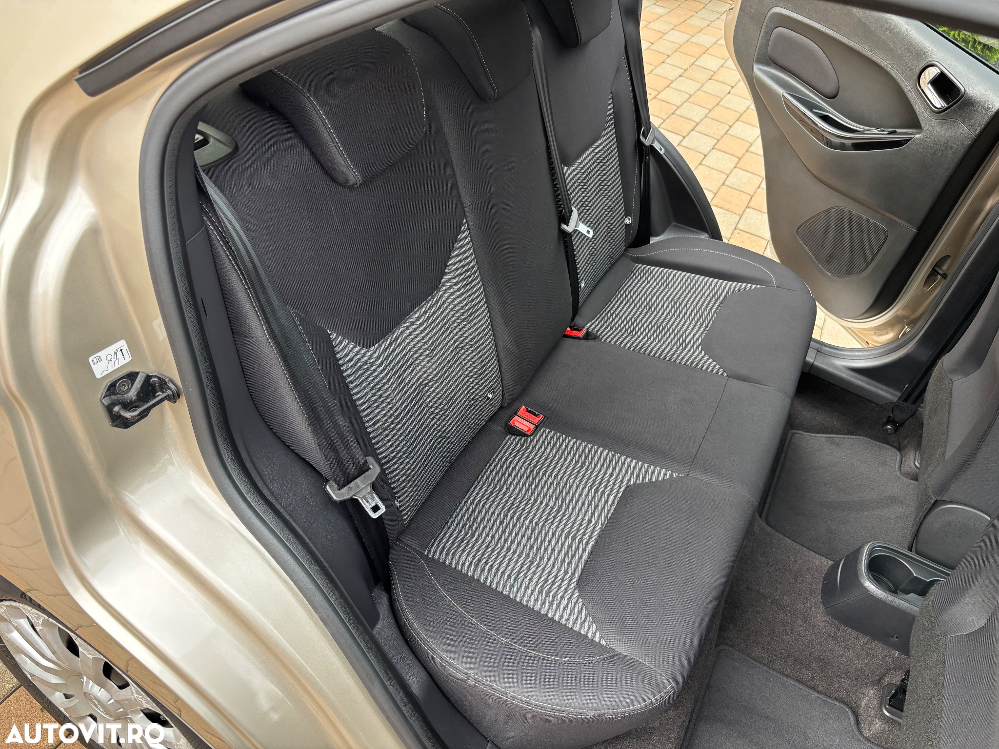 Ford Ka+ 1.2 S&S Cool & Connect - 15