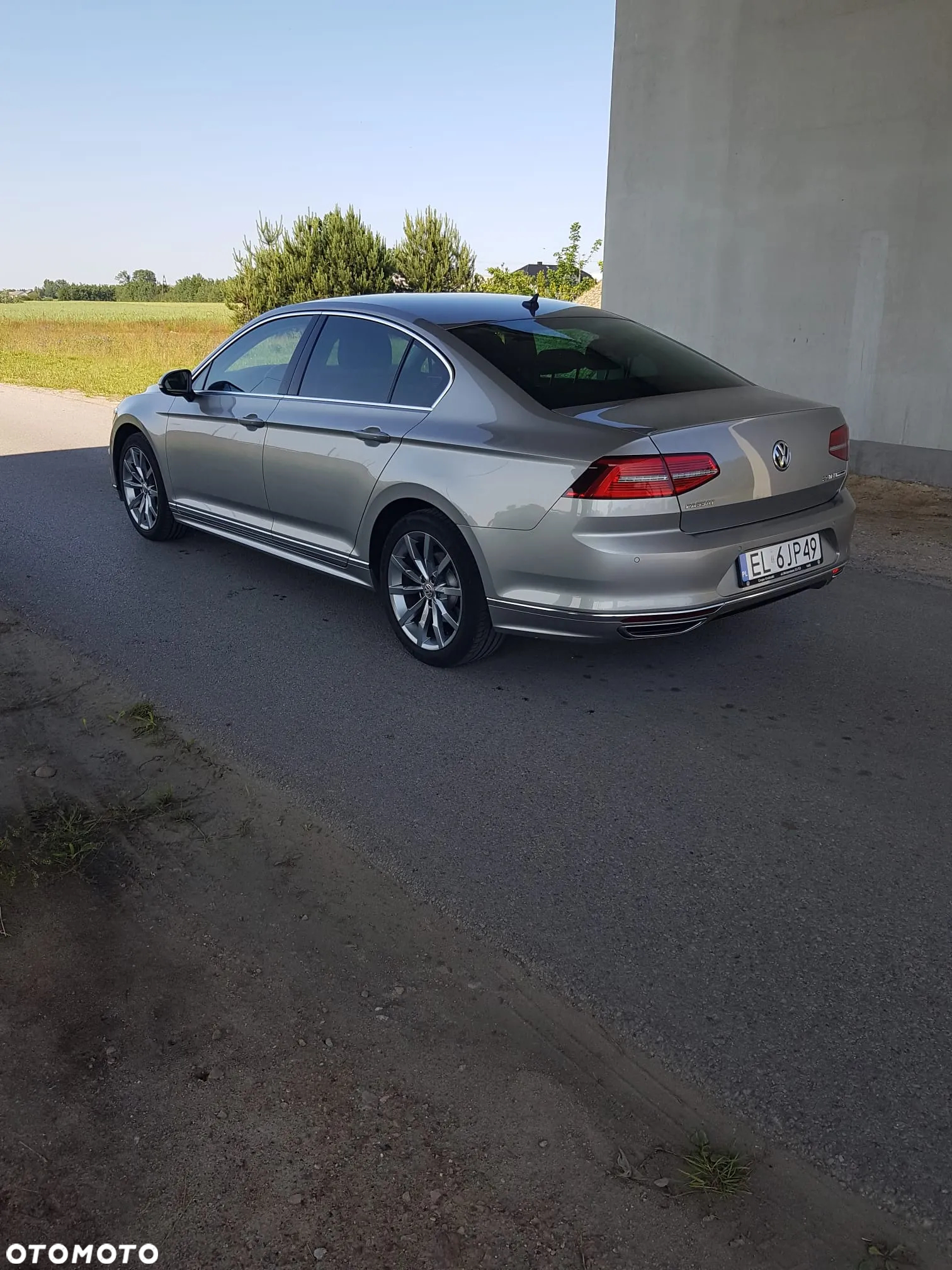 Volkswagen Passat 2.0 TDI BMT Highline DSG - 9