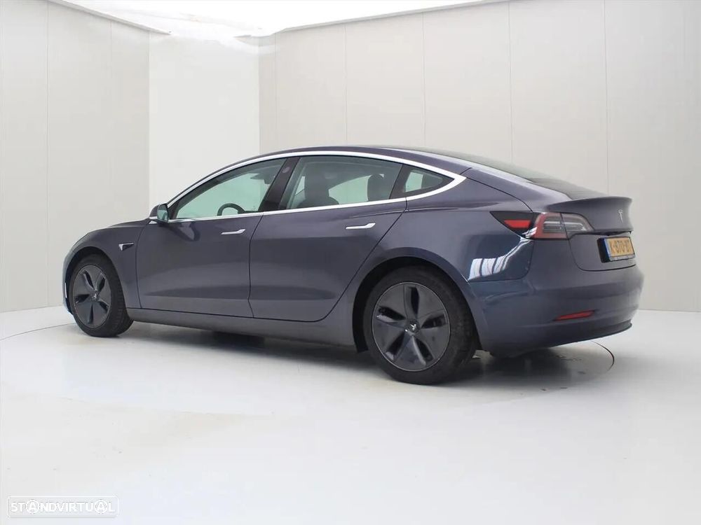 Tesla Model 3 Standard Range Plus RWD - 4
