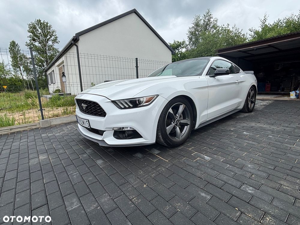 Ford Mustang - 7