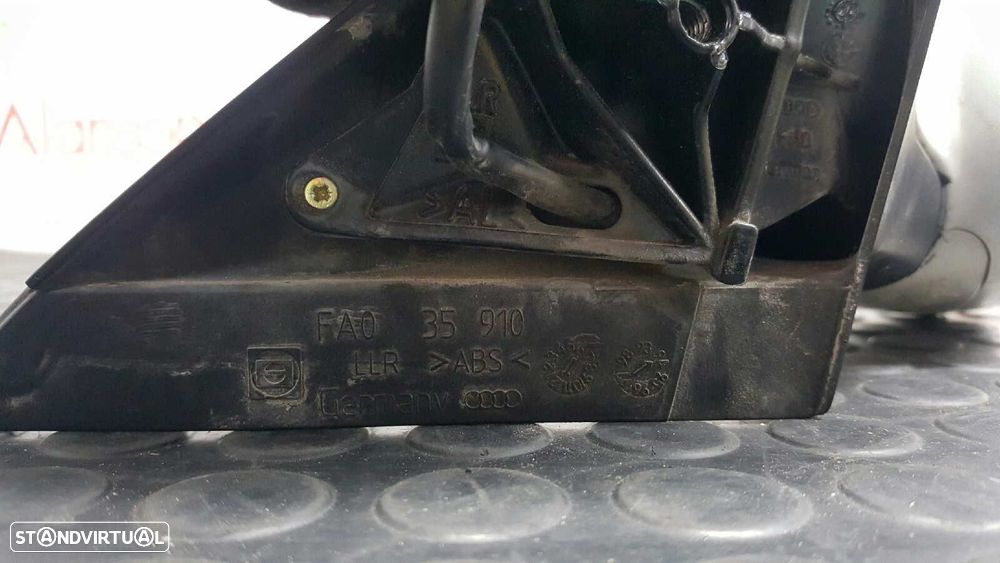 RETROVISOR DIREITO AUDI A4 BERLINA (B5) 1.9 TDI - 3