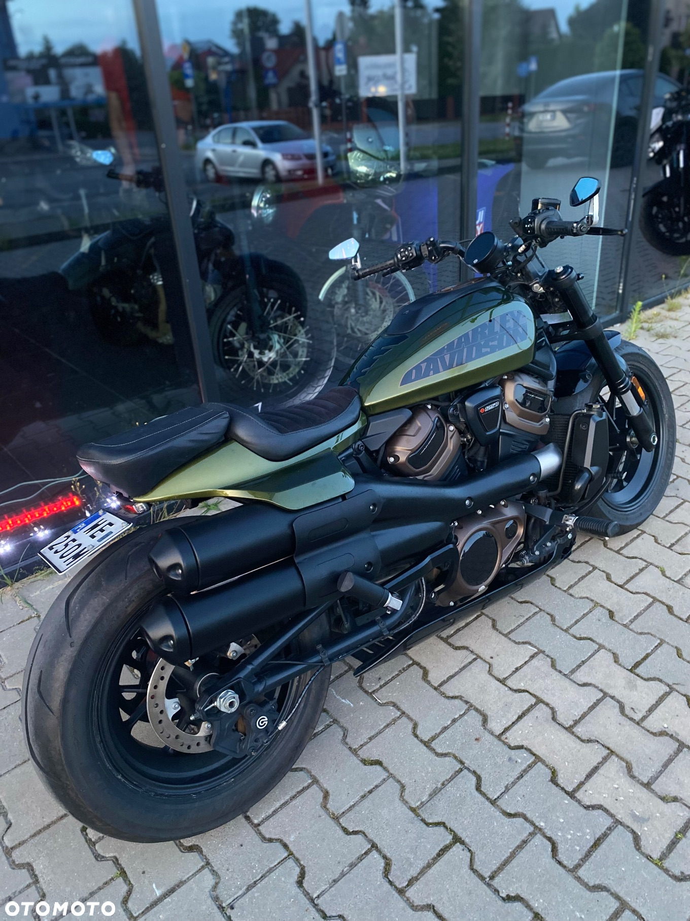 Harley-Davidson Sportster - 2