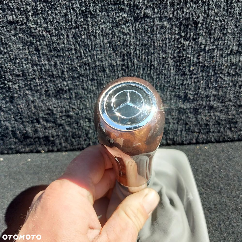GALKA ZMIANY BIEGOW MIESZEK AUTOMAT MERCEDES E W207 C W204 ORYGINAL DEMONTAZ 2072670710 - 5