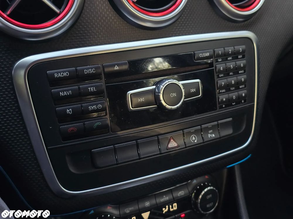 Mercedes-Benz Klasa A 180 CDI AMG Line - 28