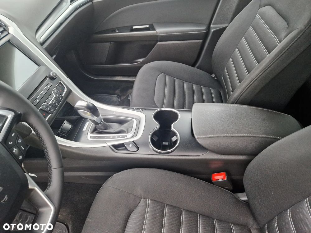 Ford Mondeo 2.0 TDCi Edition PowerShift - 12