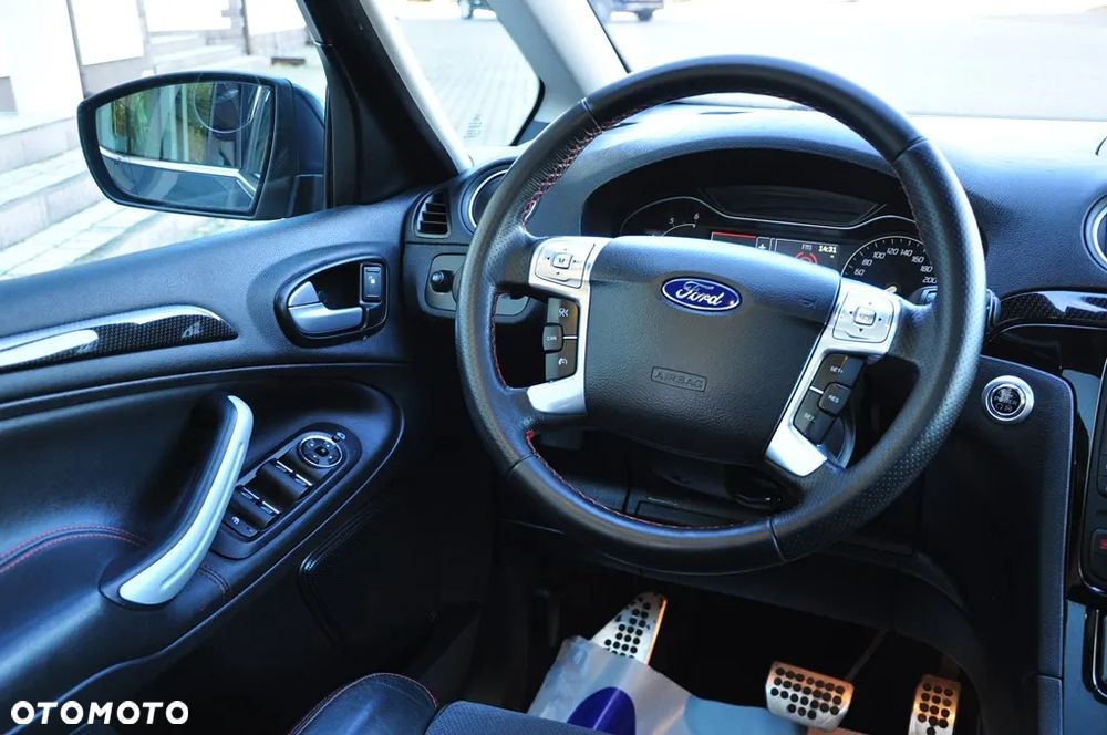 Ford S-Max 2.0 TDCi DPF Titanium X - 34