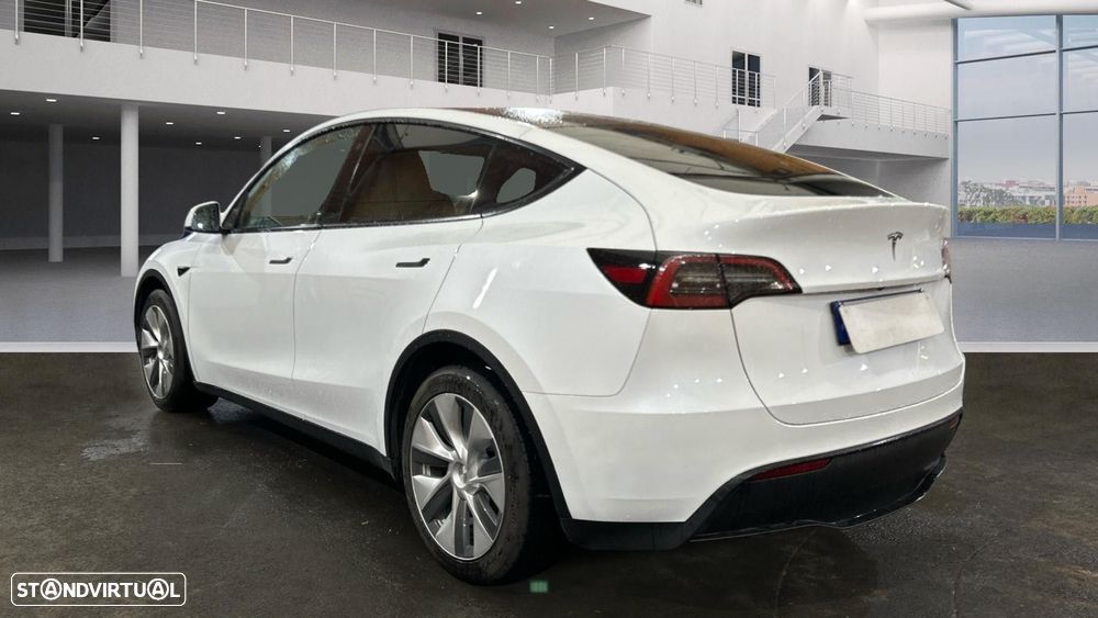 Tesla Model Y Tração Traseira - 4