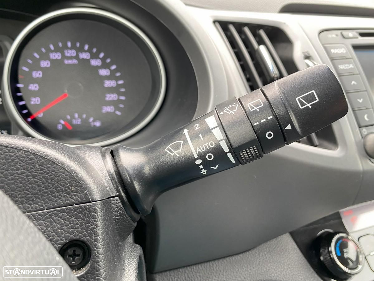 Kia Sportage 1.7 CRDI ISG TX Navi - 12