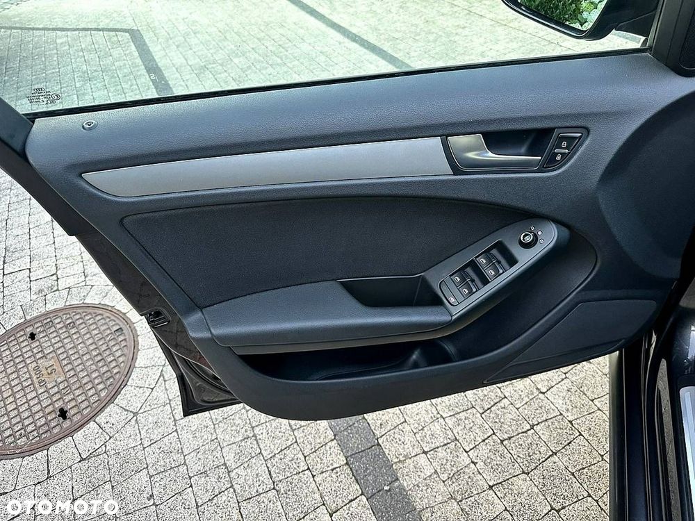 Audi A4 Avant - 16