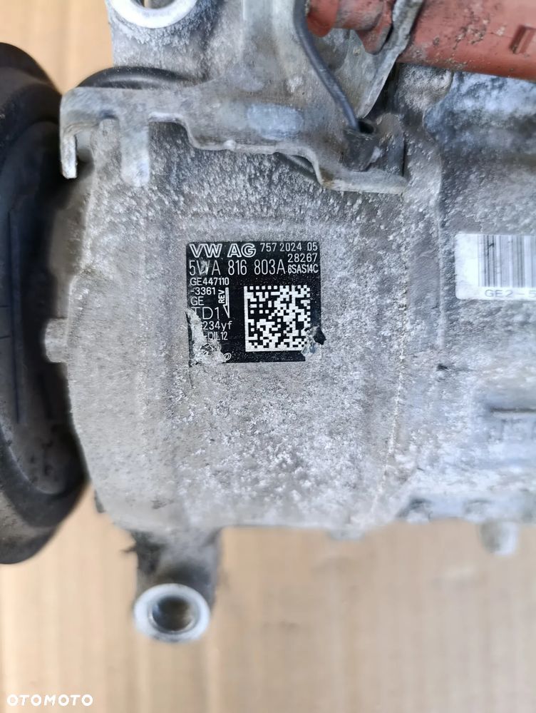 SKODA OCTAVIA IV 4 SPRĘŻARKA KOMPRESOR KLIMATYZACJI 5WA816803A - 2
