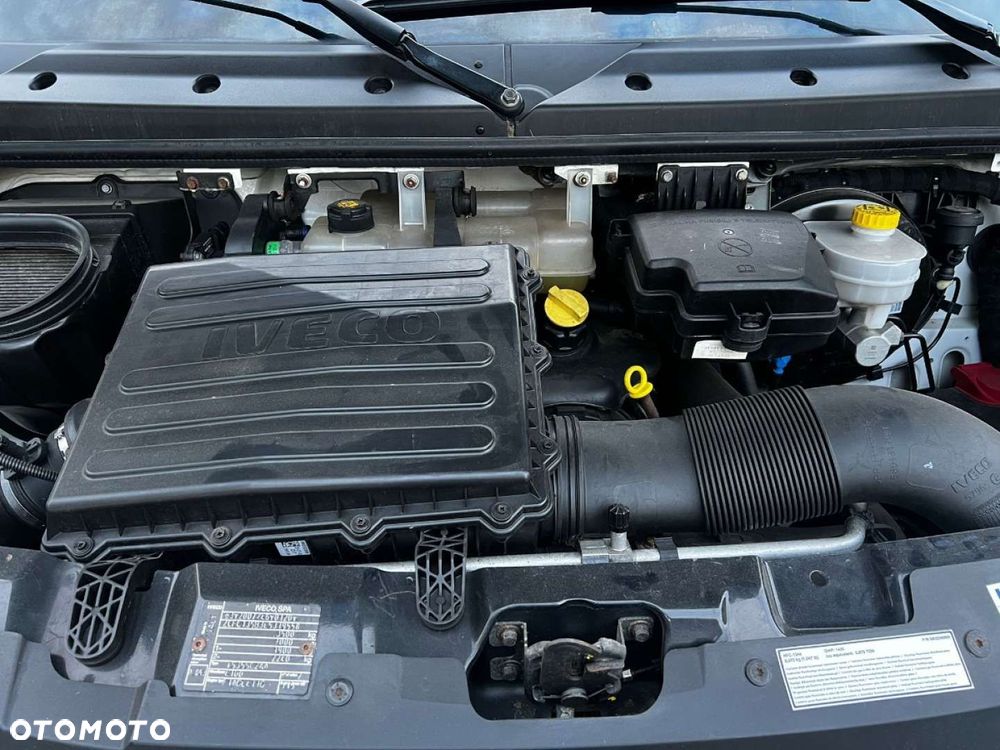 Iveco Daily Max 7 -osobowe - 33