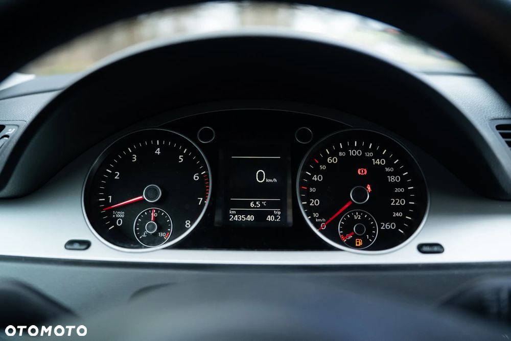 Volkswagen Passat Variant 1.4 TSI BlueMotion Technology Comfortline - 17