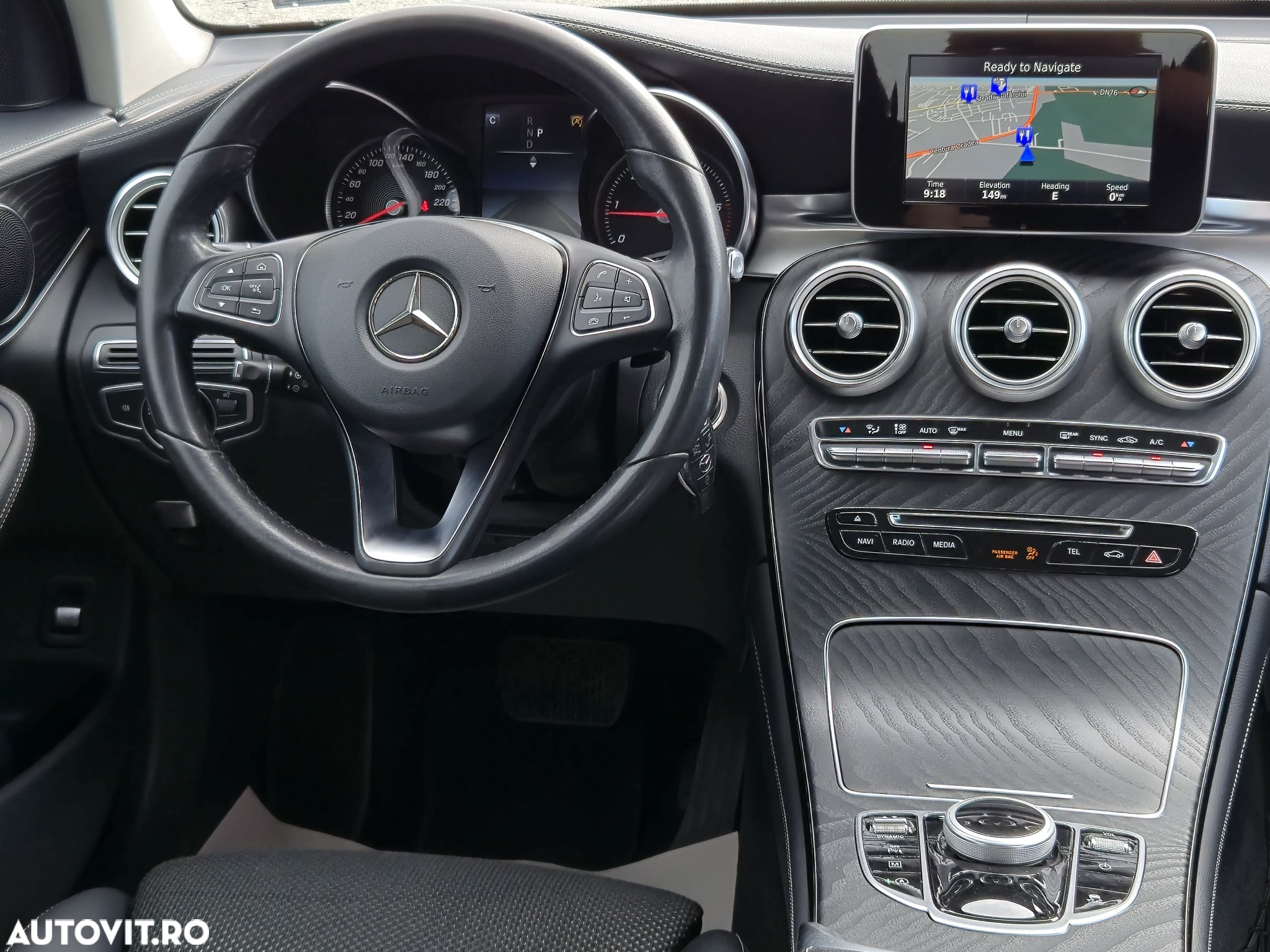 Mercedes-Benz GLC 220 d 4Matic 9G-TRONIC Exclusive - 37