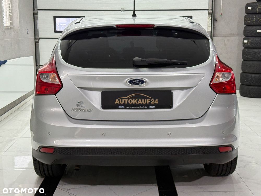 Ford Focus 1.6 TI-VCT Titanium - 8