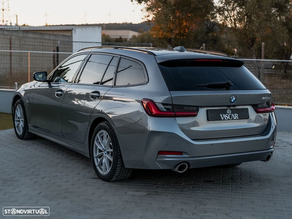 BMW 320 e Aut. Luxury Line - 4